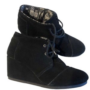 TOMS Kala Wedge Booties | 7.5